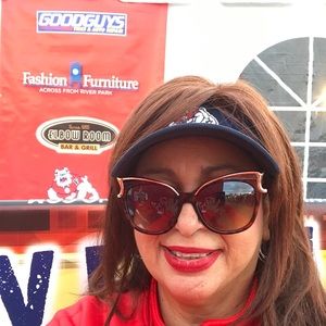 Meet your Posher, Teresa